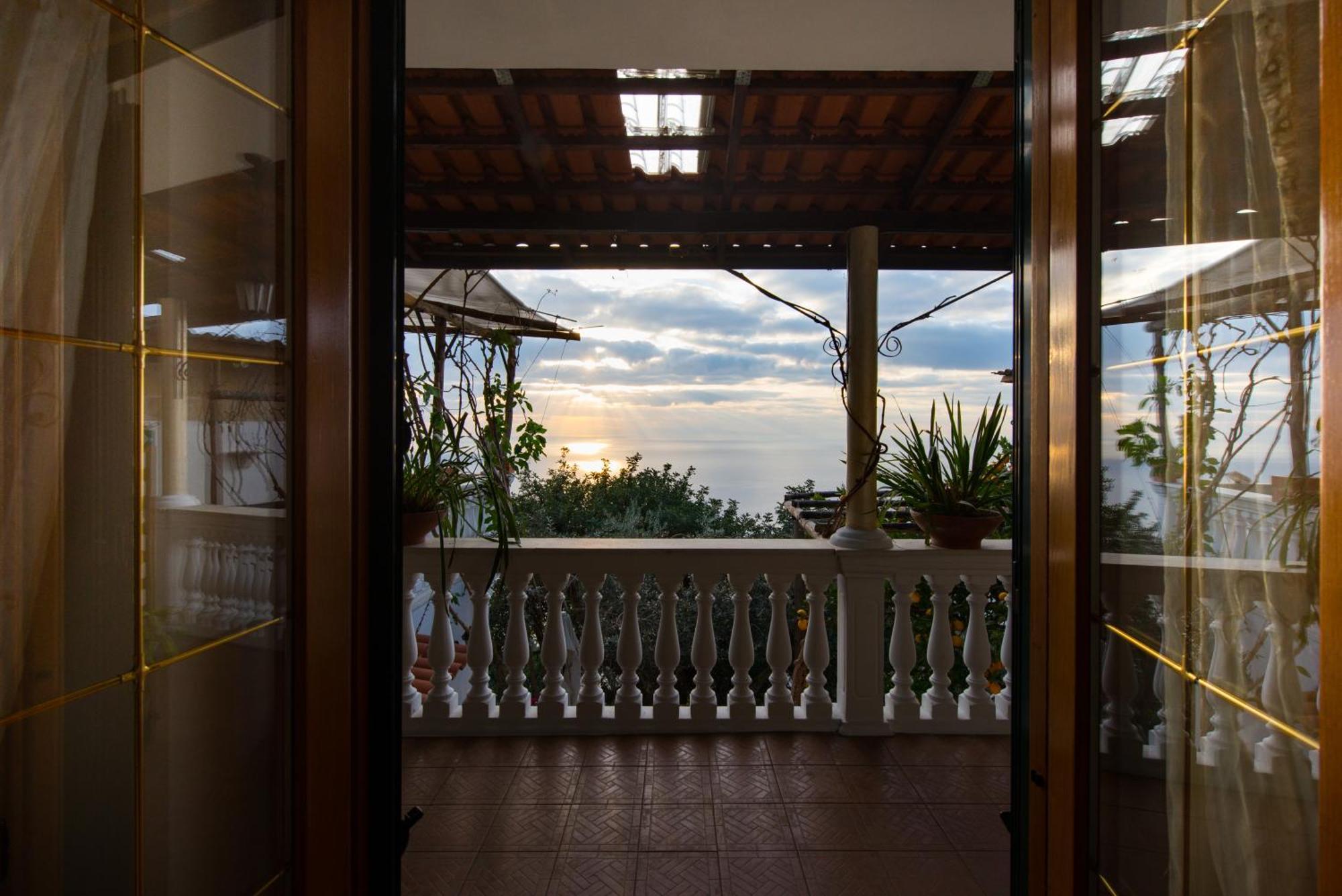 Bed and Breakfast H.H.Le Palme Amalfi Zewnętrze zdjęcie