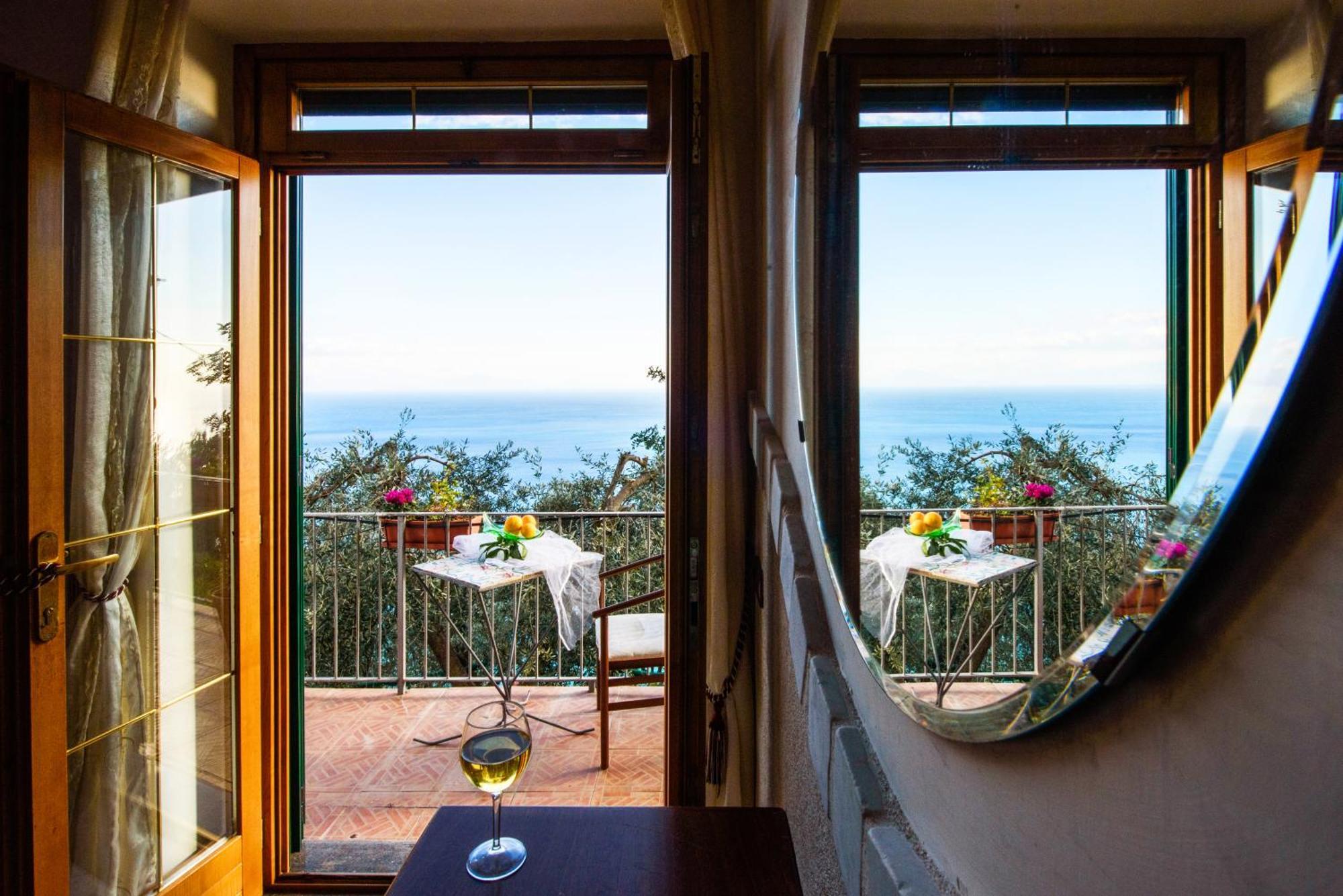 Bed and Breakfast H.H.Le Palme Amalfi Zewnętrze zdjęcie