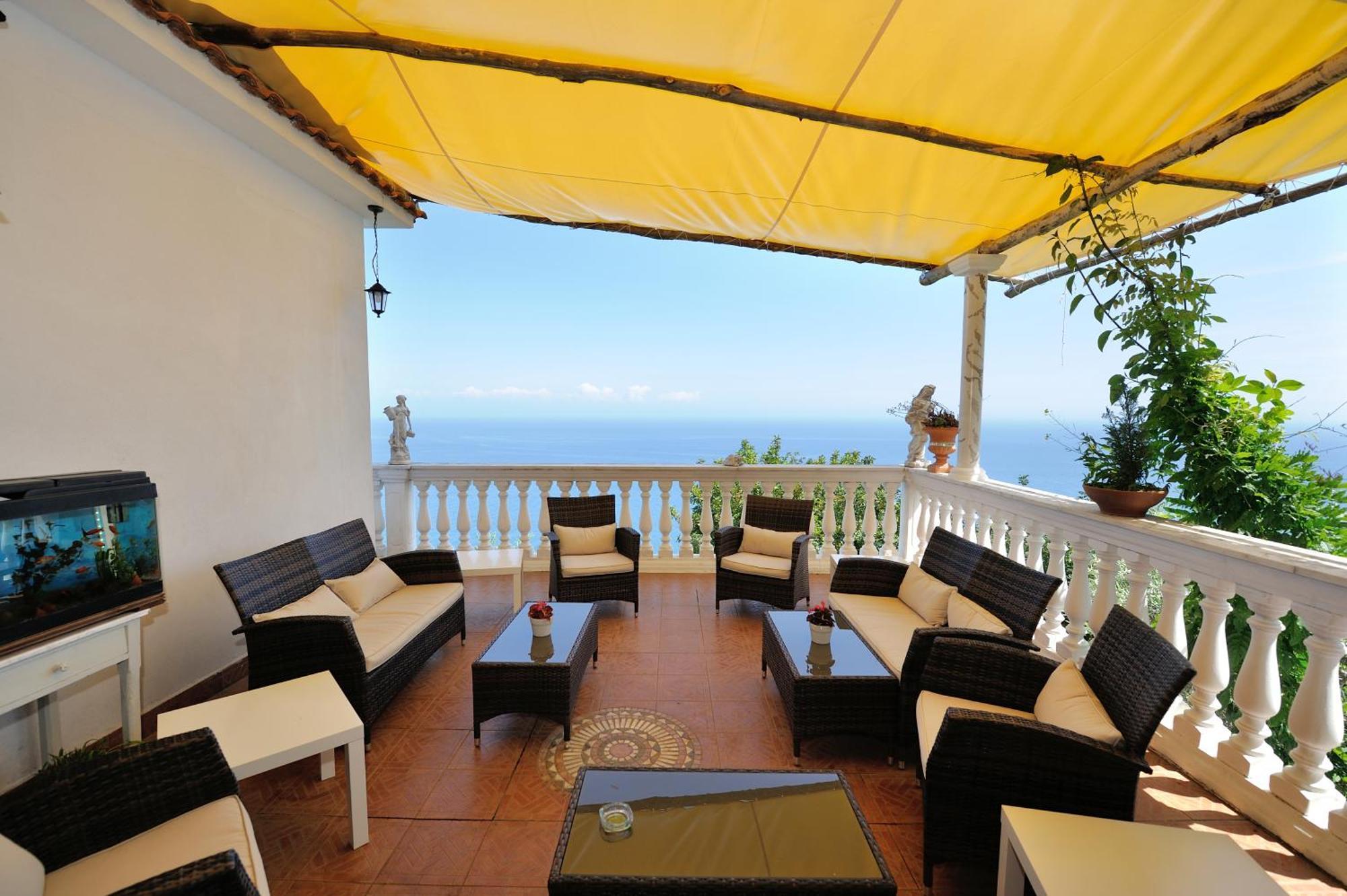 Bed and Breakfast H.H.Le Palme Amalfi Zewnętrze zdjęcie