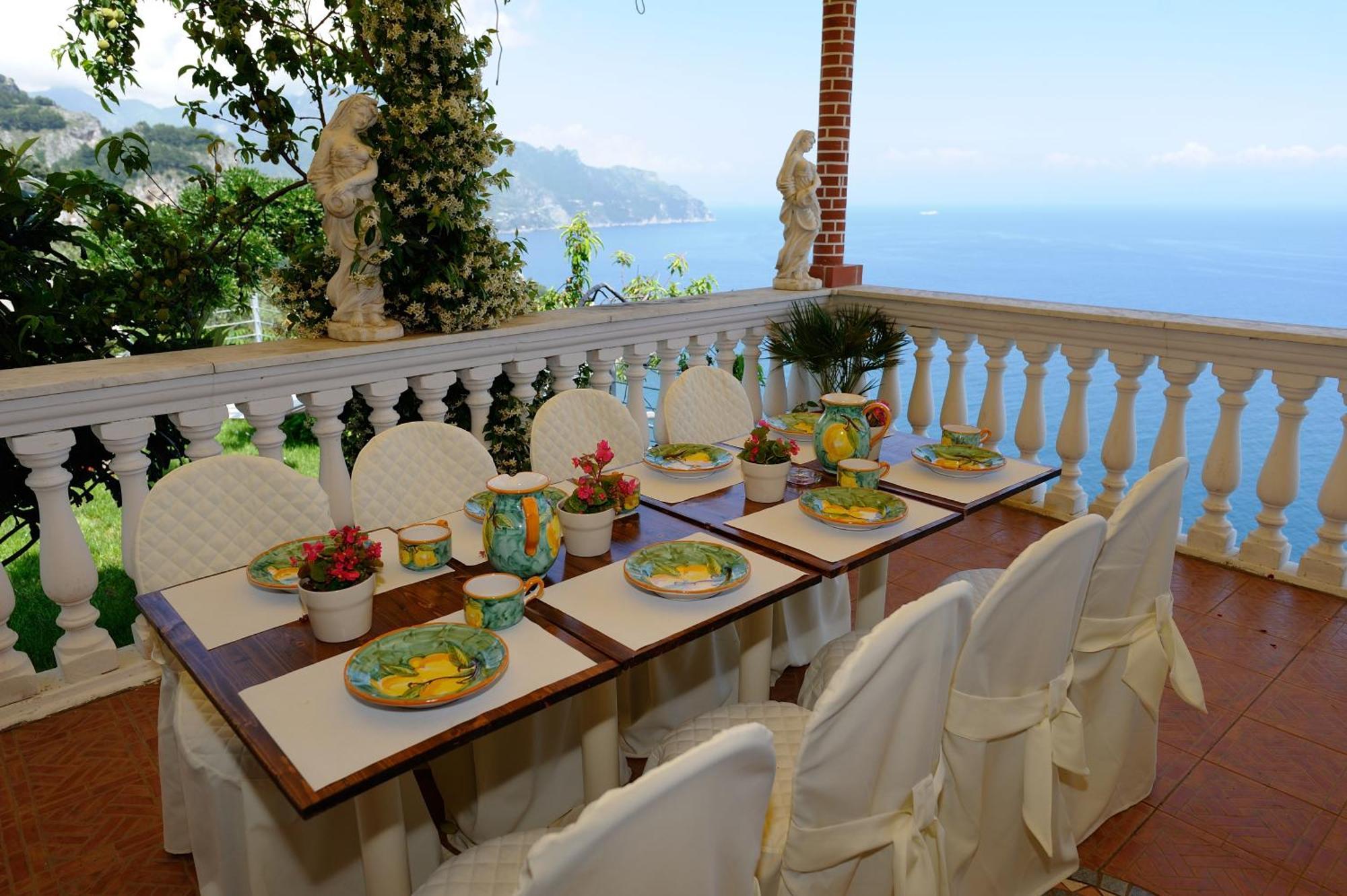 Bed and Breakfast H.H.Le Palme Amalfi Zewnętrze zdjęcie